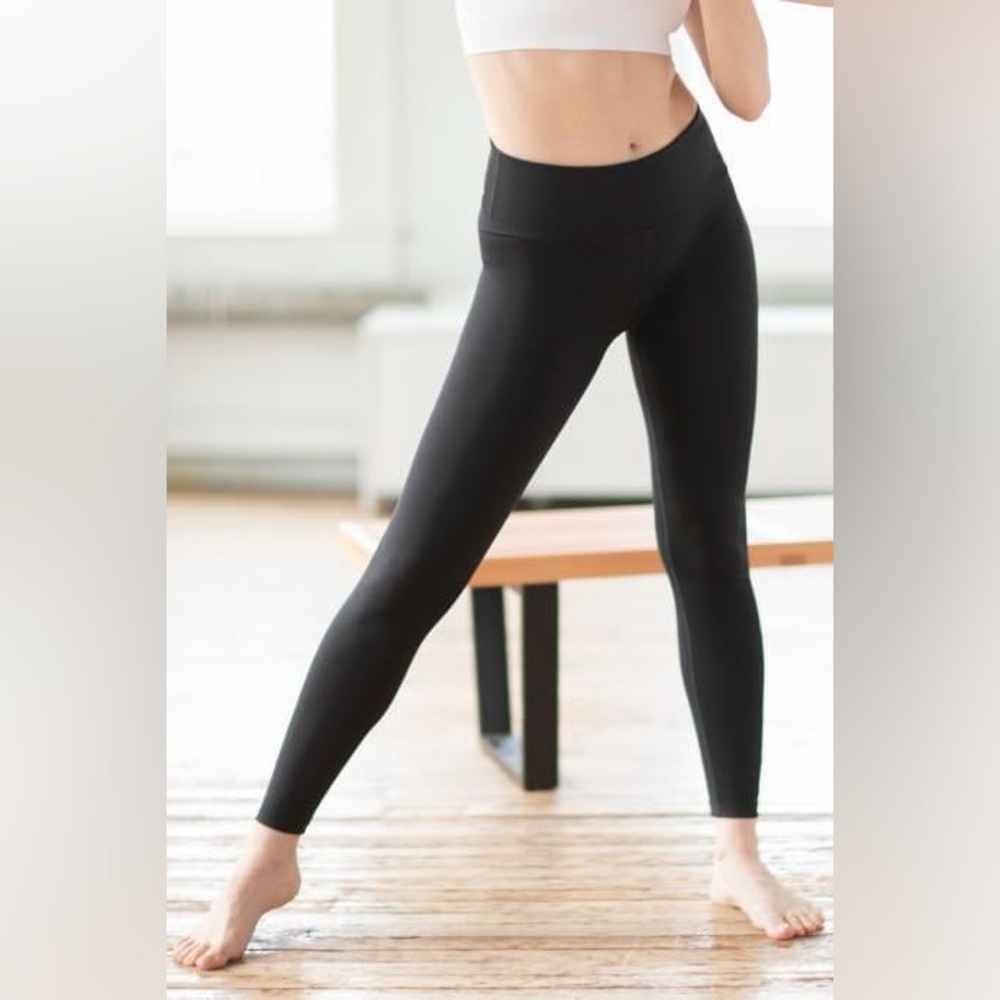 Peach Everyday Signature Leggings